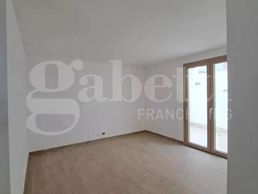 Immagine 21 di Villetta a schiera in vendita  in Via arno, snc a Ardea