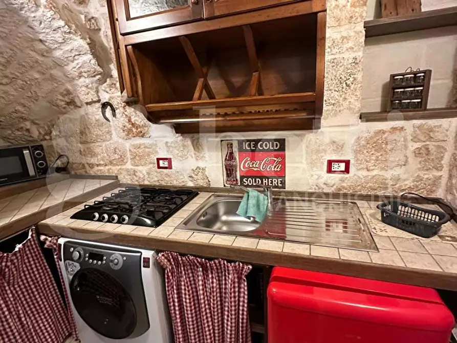 Immagine 10 di Casa indipendente in vendita  in Via Guiscardi a Ostuni