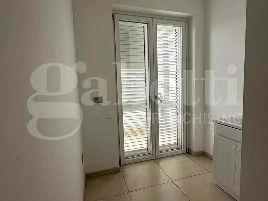 Immagine 14 di Appartamento in vendita  in Via Nazionale Appia a Curti