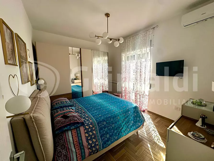 Immagine 40 di Appartamento in vendita  in Via domenico padula, 121 a Napoli