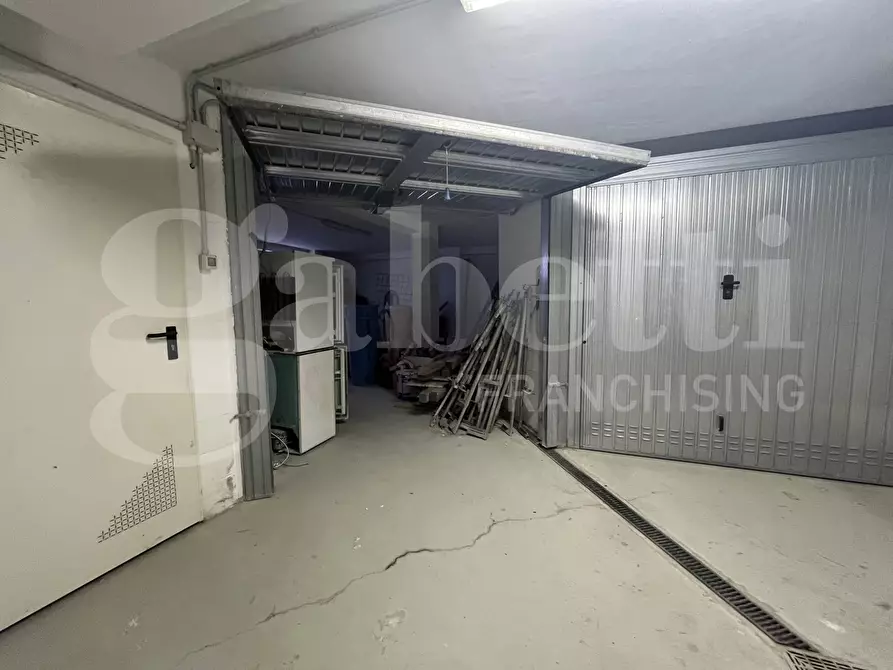 Immagine 5 di Box auto in vendita  in Via delle strette a Spotorno