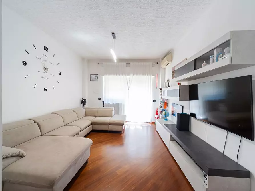 Immagine 8 di Appartamento in vendita  in Via GRIVOLA, 18 a Milano