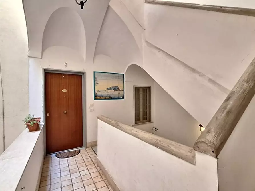 Immagine 18 di Appartamento in vendita  in Vico Castrucci a Napoli