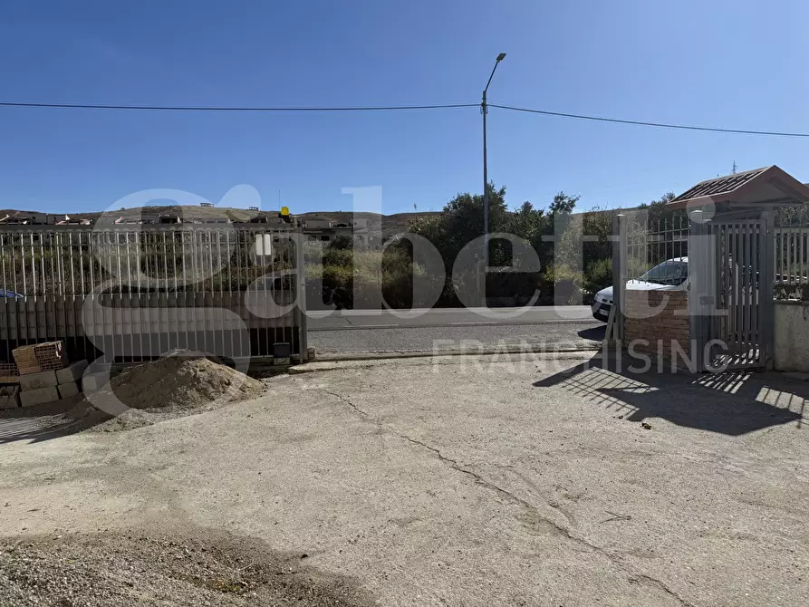 Immagine 37 di Casa indipendente in vendita  in Viale MAGNA GRECIA, 128/B a Catanzaro