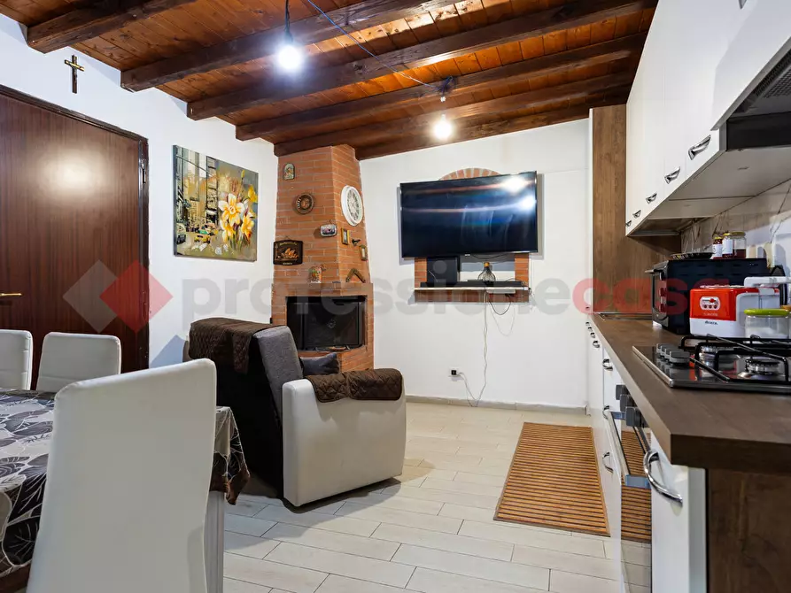 Immagine 33 di Appartamento in vendita  in Via Amaretta a Roma