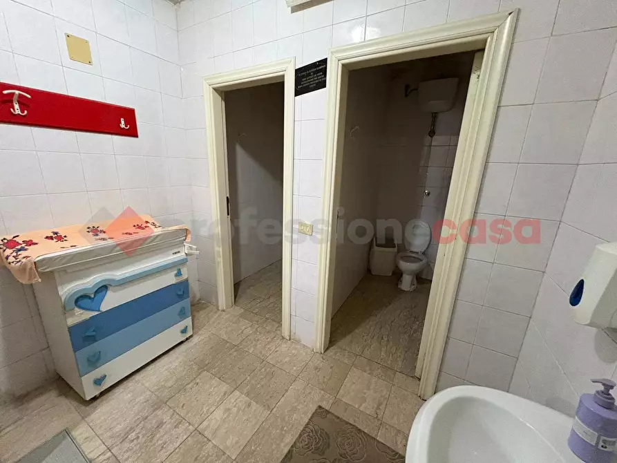 Immagine 23 di Bar / Ristorante in vendita  in Via Punta Fiume, snc a Sessa Aurunca