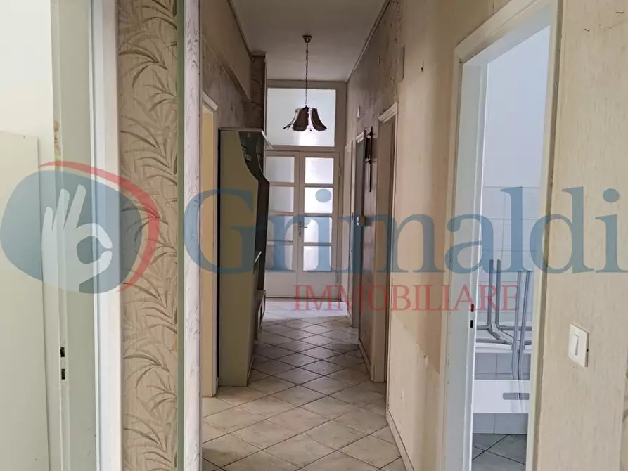 Immagine 8 di Appartamento in affitto  in Viale mameli a Livorno