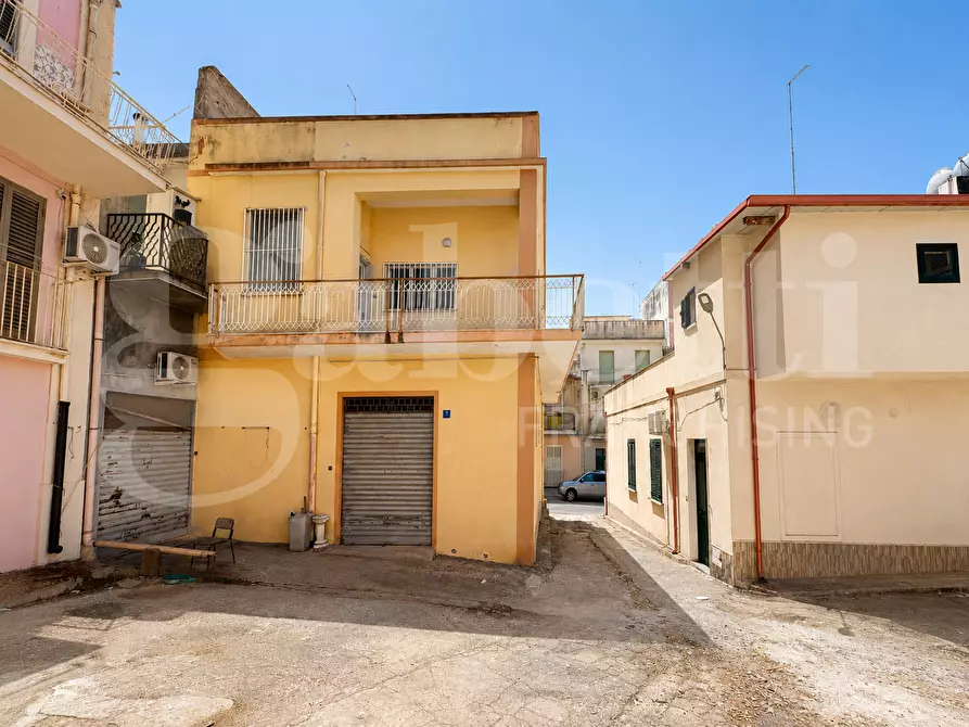Immagine 16 di Casa indipendente in vendita  in Via Rossini, 1 a Pachino