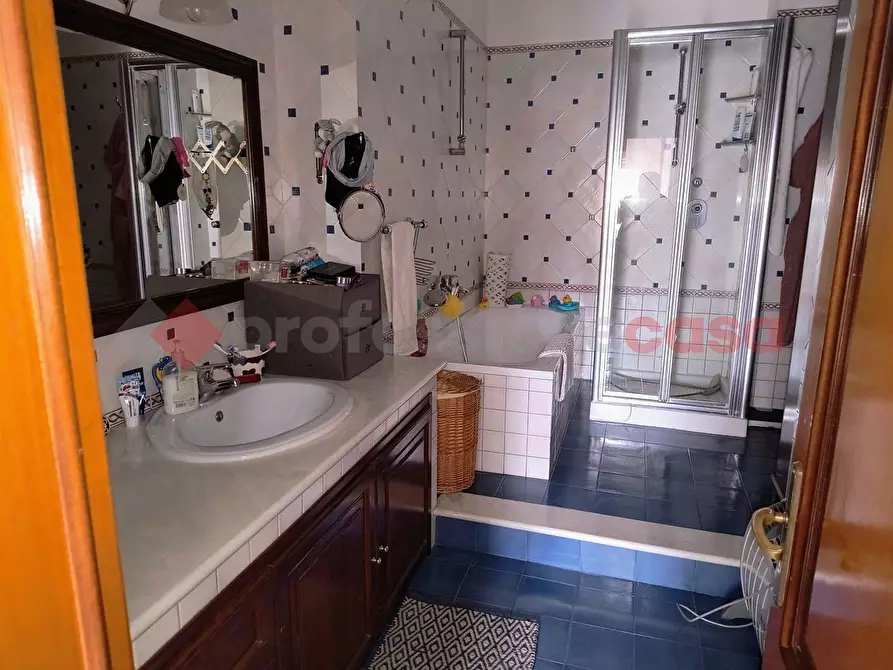 Immagine 12 di Appartamento in vendita  in Corso Garibaldi, sopra upim, 401 a Reggio Di Calabria