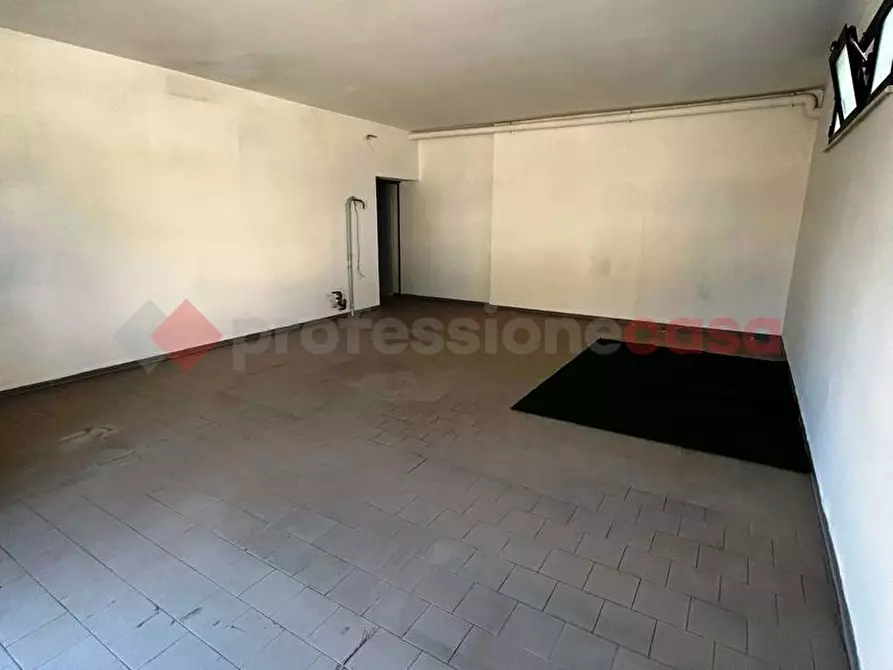 Immagine 5 di Laboratorio in affitto  in Via Pontebari a Spoleto