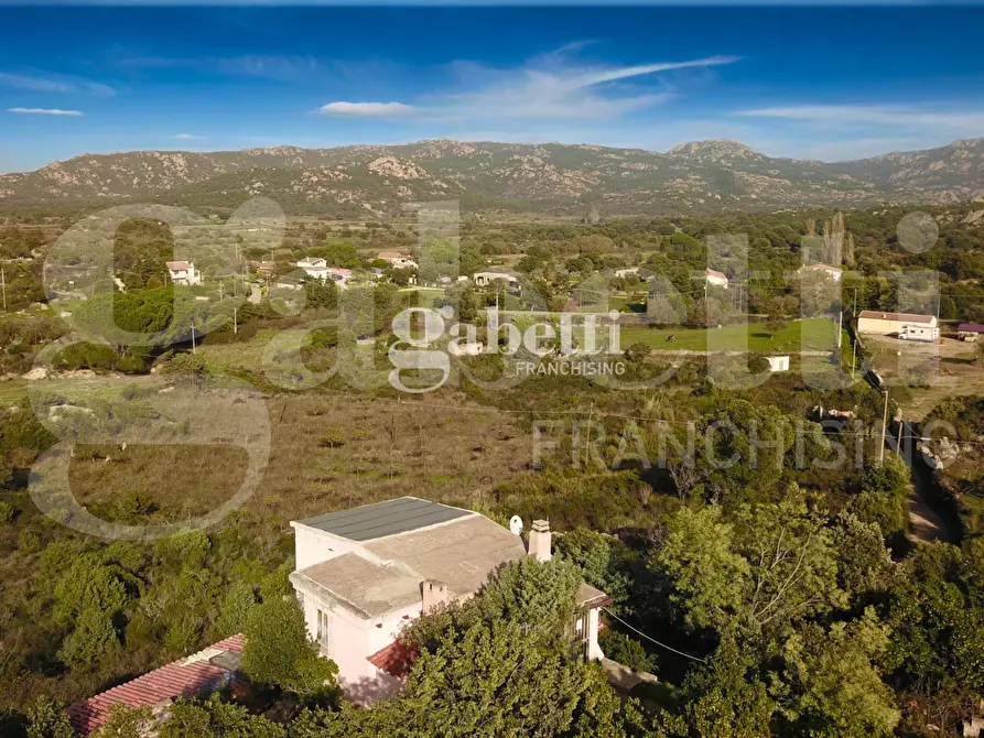 Immagine 30 di Magazzino in vendita  in LocalitÃ  Sas Enas, 2 a Padru