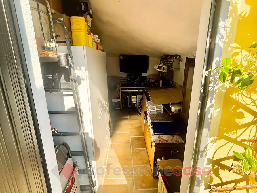 Immagine 19 di Attico in vendita  in Viale Risorgimento a Magione