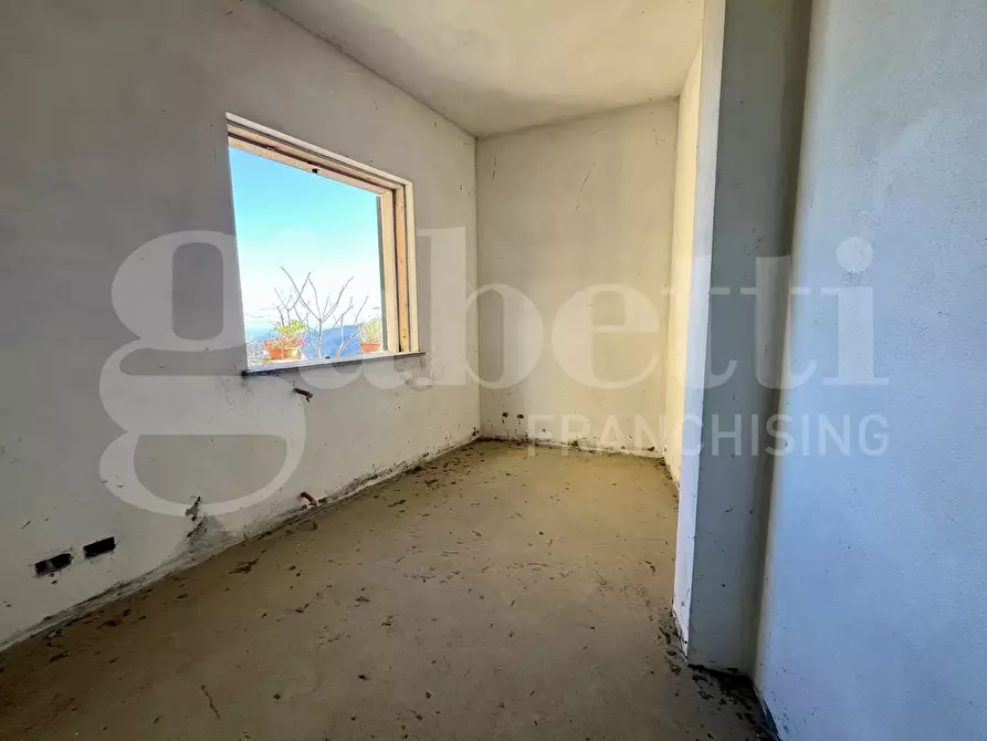 Immagine 2 di Terratetto in vendita  in Via Contrada a Vado Ligure