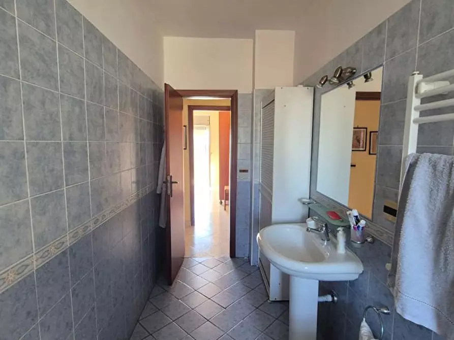 Immagine 35 di Appartamento in vendita  in Via Roma, 9 a Torre Annunziata