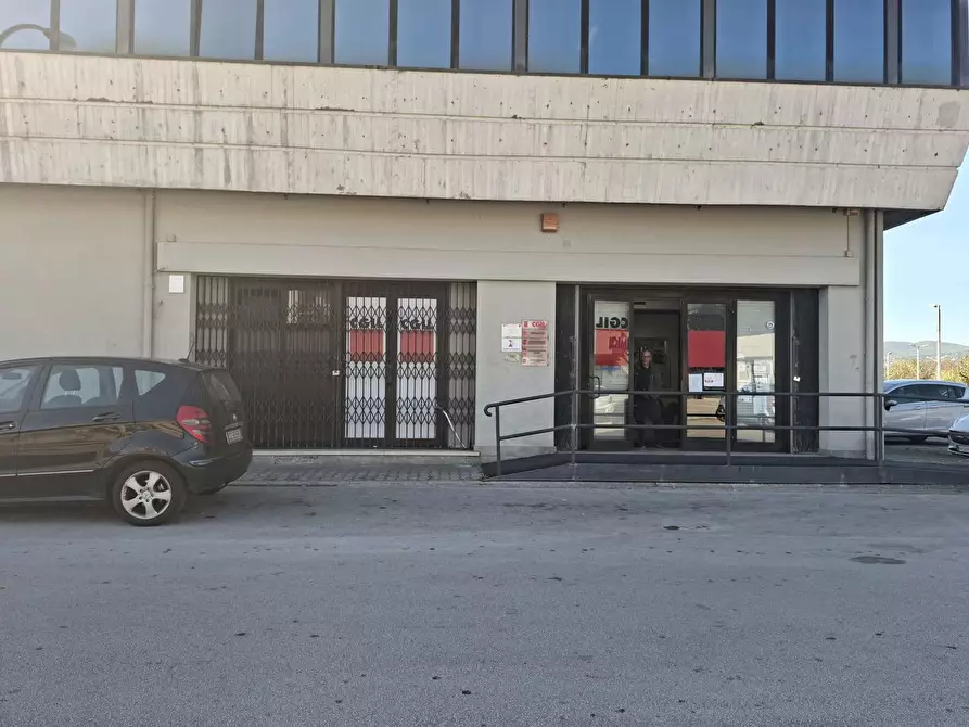 Immagine 2 di Negozio in vendita  in Viale San Domenico, snc a Sora