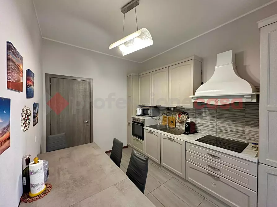 Immagine 17 di Appartamento in vendita  in Via Sporting Mirasole a Opera