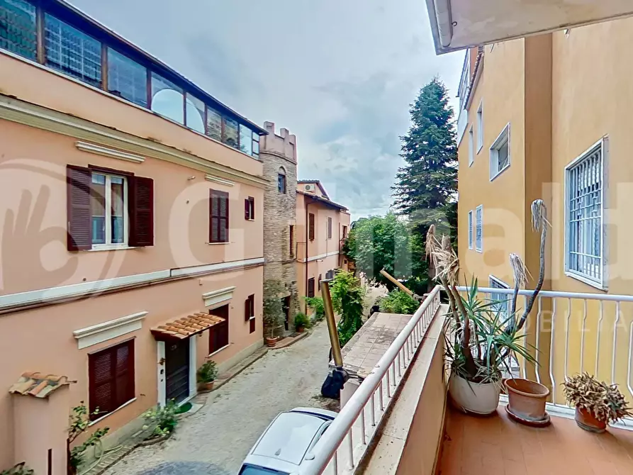 Immagine 2 di Appartamento in vendita  in Via del Casale di San Pio V, 15 a Roma