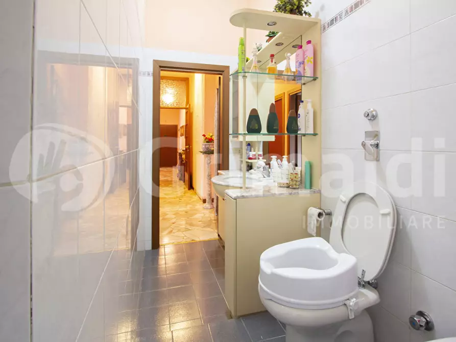 Immagine 17 di Appartamento in vendita  in Via Parini, 38 a Gorgonzola