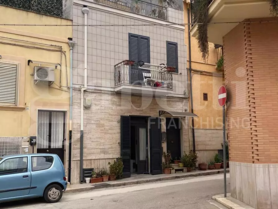 Immagine 4 di Casa indipendente in vendita  in Via Volturno, 34 a Torremaggiore