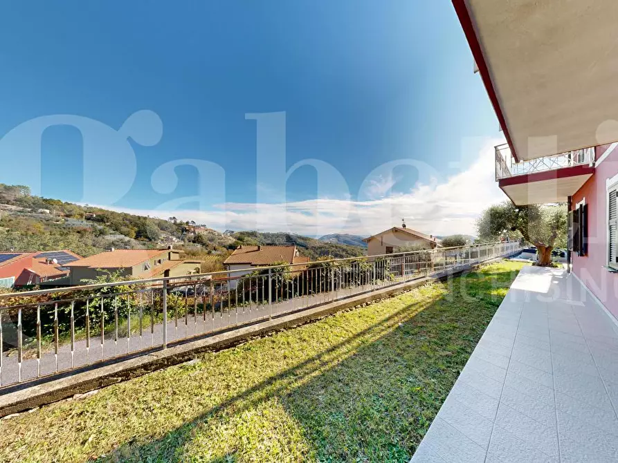 Immagine 39 di Appartamento in vendita  in Via per Gorra a Finale Ligure