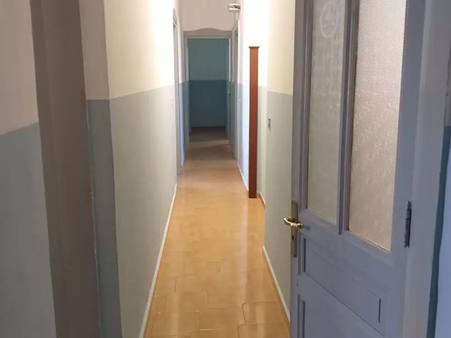 Immagine 18 di Rustico / casale in vendita  in Via R.Margherita, 27 a Messina