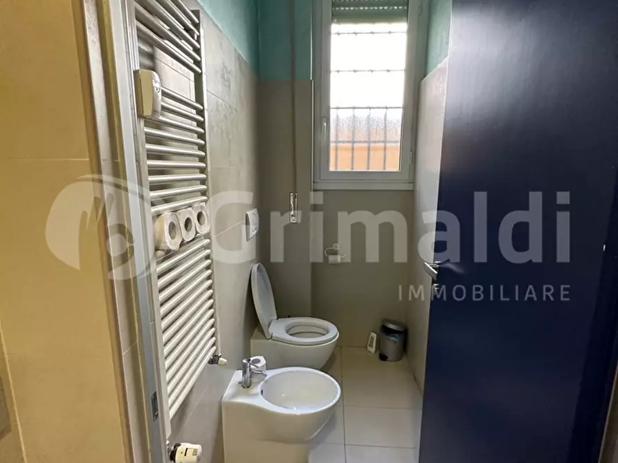 Immagine 32 di Attività commerciale in vendita  in Via Giovanni Pezzotti, 10 a Milano