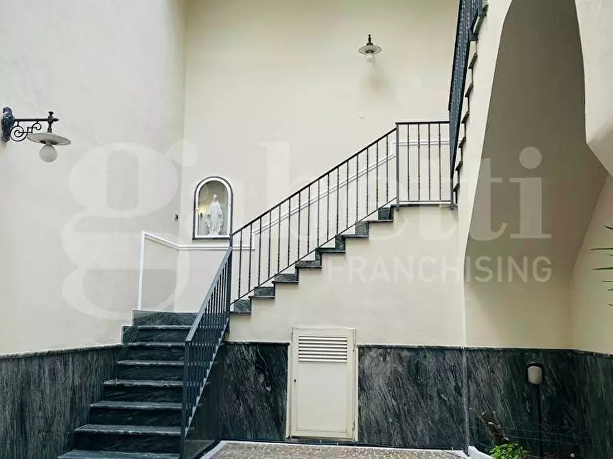 Immagine 32 di Casa indipendente in vendita  in Corso Durante a Frattamaggiore