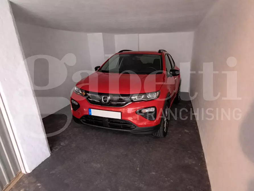 Immagine 1 di Box auto in vendita  in Via SOTTOMARINA - VIALE MEDITERRANEO, 00 a Chioggia