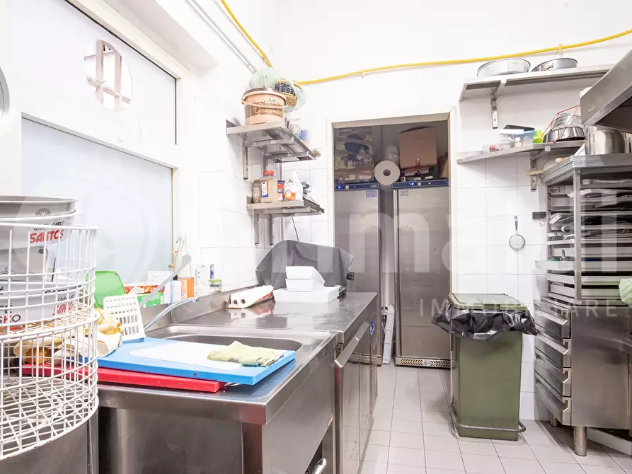 Immagine 12 di Bar / Ristorante in vendita  in Via Aurelia, 411/413 a Roma