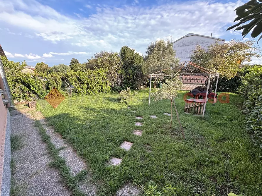 Immagine 1 di Villetta a schiera in vendita  in Via Manzoni, 3 a Torrevecchia Pia