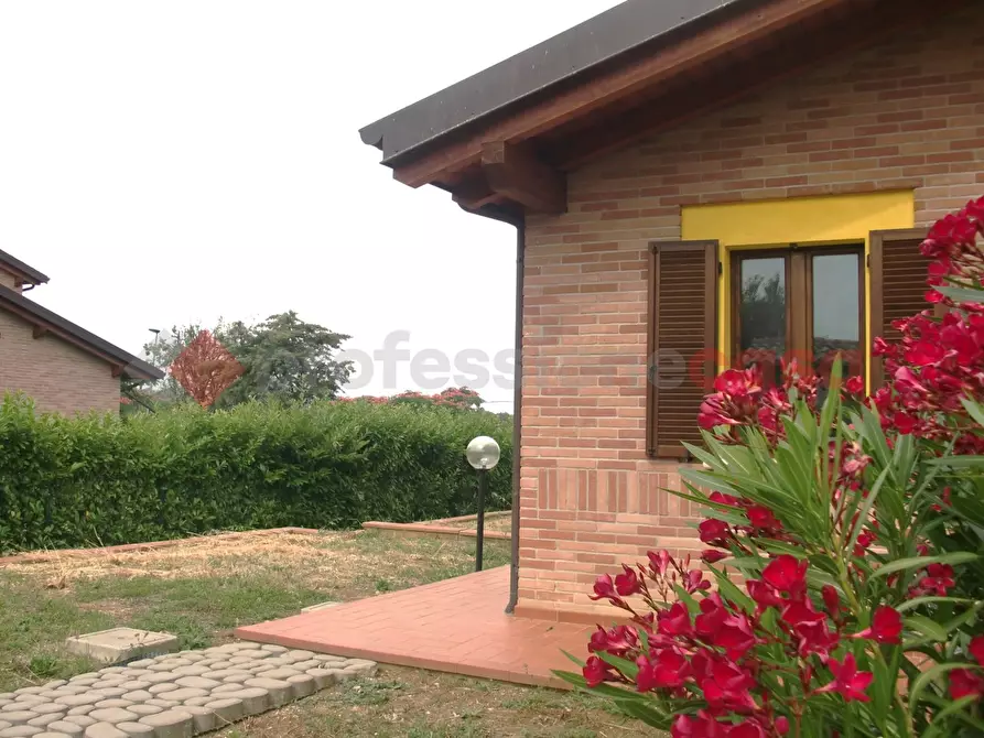 Immagine 8 di Casa bifamiliare in vendita  in Via Parco dei Pini a Marsciano