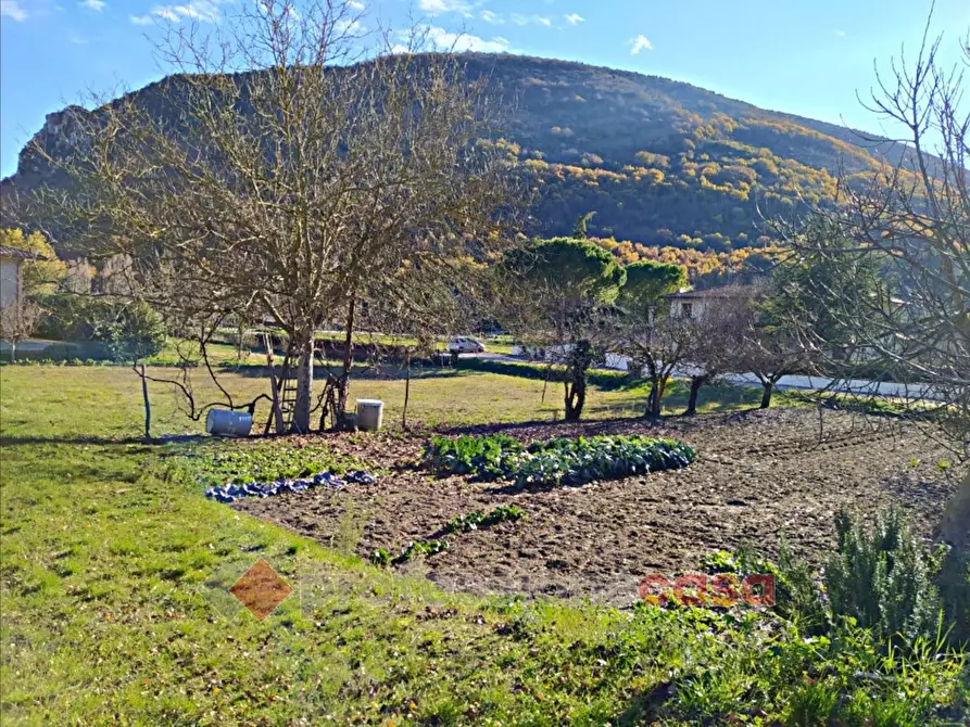 Immagine 5 di Terreno residenziale in vendita  in Strada San Giovanni del Pantano, 0 a Perugia