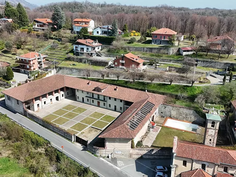 Immagine 1 di Rustico / casale in vendita  in Via Maria Vittoria a Reano