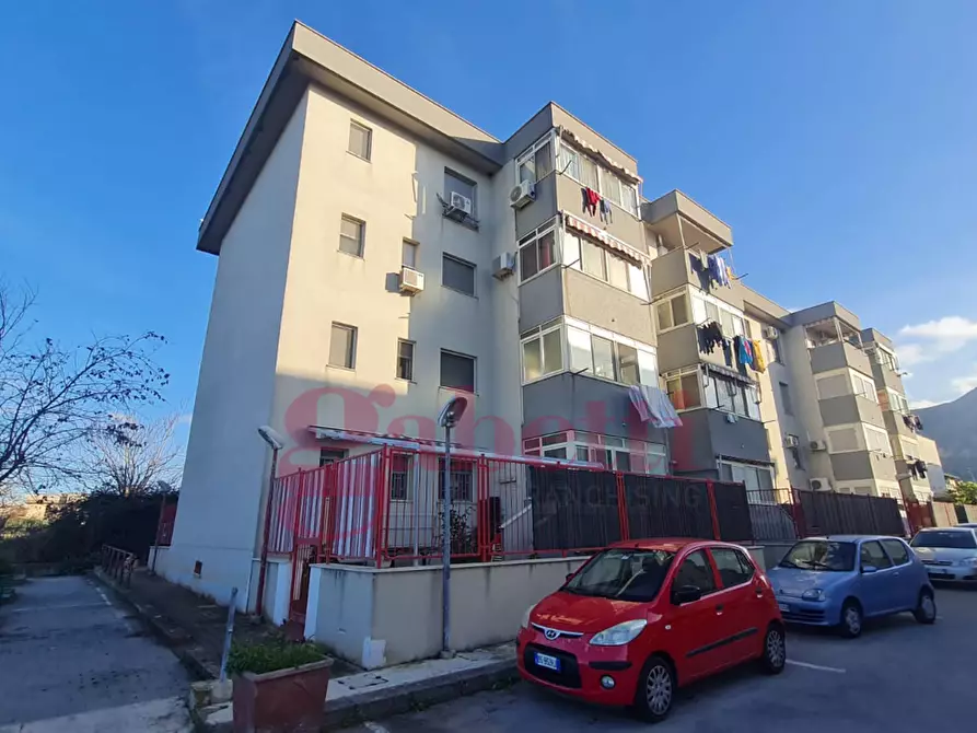 Immagine 1 di Appartamento in vendita  in Via Nick la Rocca a Palermo