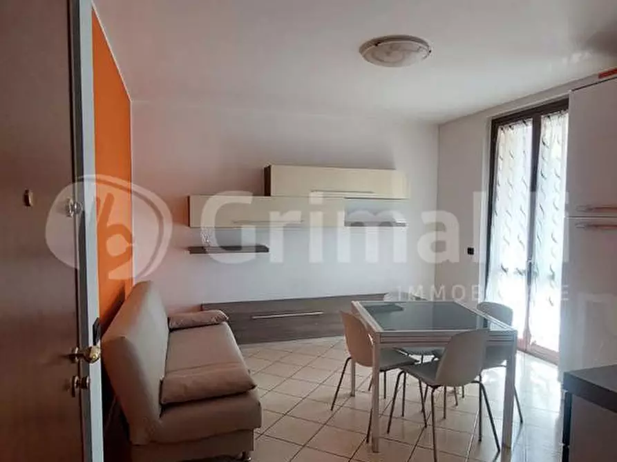 Immagine 4 di Appartamento in vendita  in Via puccini, 2 a Arcore