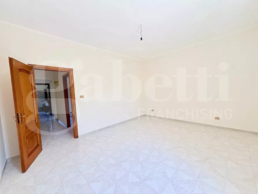 Immagine 38 di Villa in affitto  in Via Latina, 27 a Colleferro