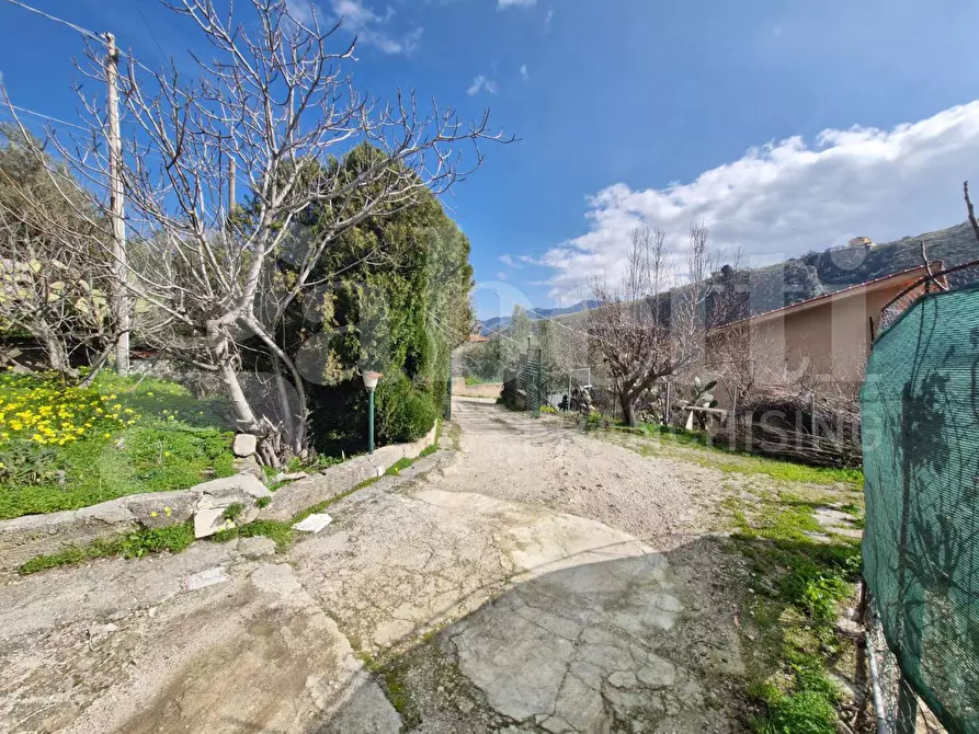 Immagine 3 di Villa in vendita  in Via P F Quattro a Monreale