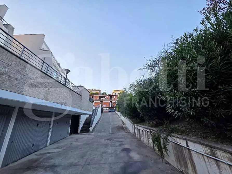 Immagine 31 di Appartamento in vendita  in Via Ardara, 32 a Roma