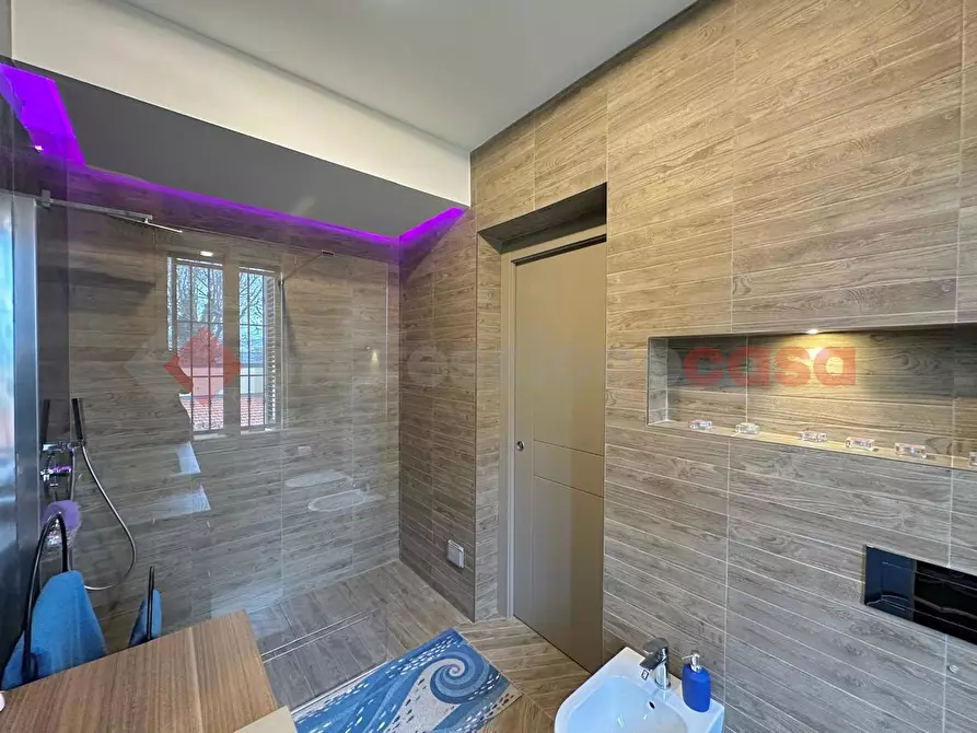 Immagine 46 di Appartamento in vendita  in Via Dante a Opera