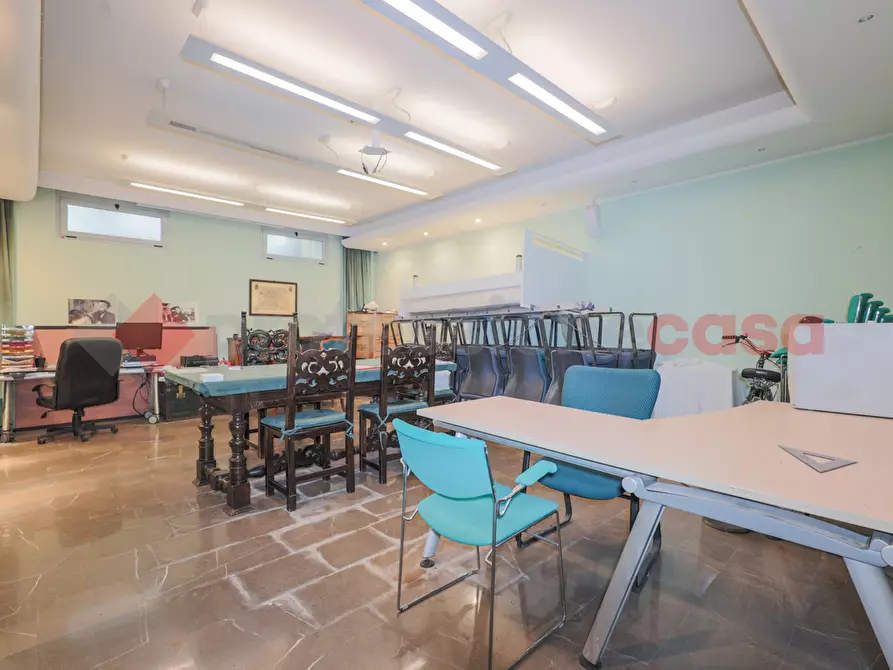 Immagine 7 di Appartamento in vendita  in Via Guelfa a Bologna