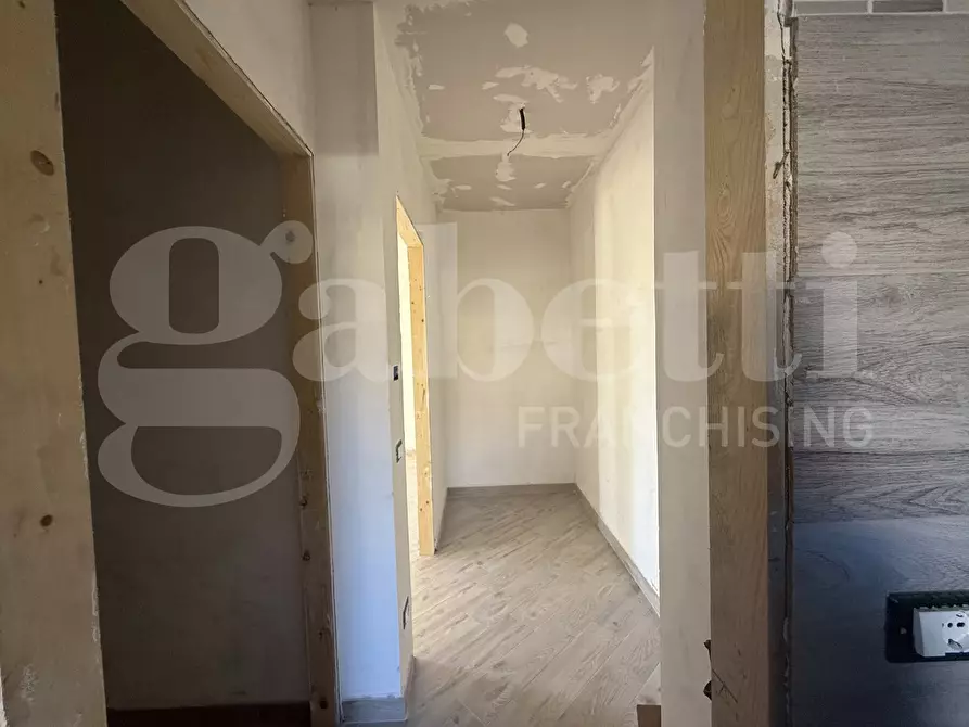 Immagine 19 di Casa indipendente in vendita  in Viale MAGNA GRECIA, 128/B a Catanzaro