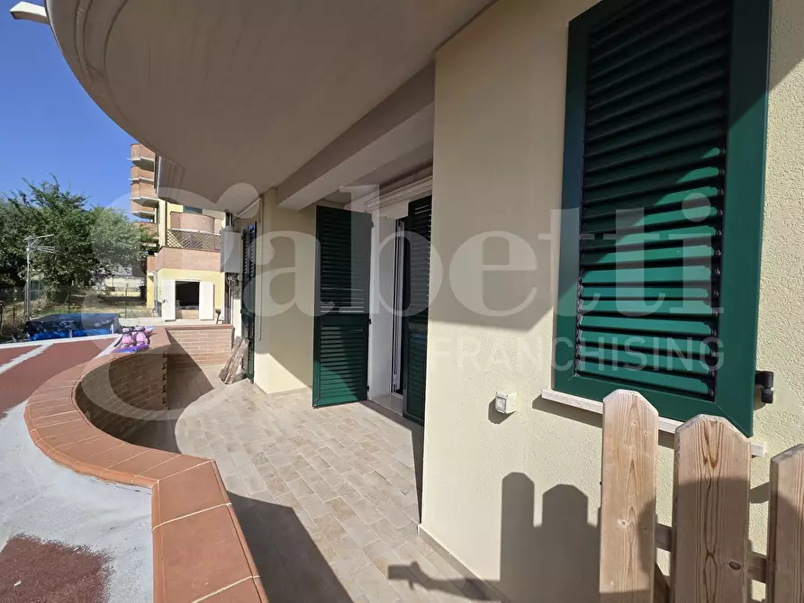 Immagine 13 di Appartamento in vendita  in Via terracini, 16 a Mosciano Sant'angelo
