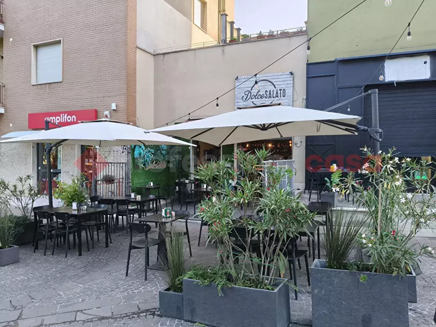 Immagine 1 di Bar / Ristorante in vendita  in Viale Regina Margherita, 38 a Anagni