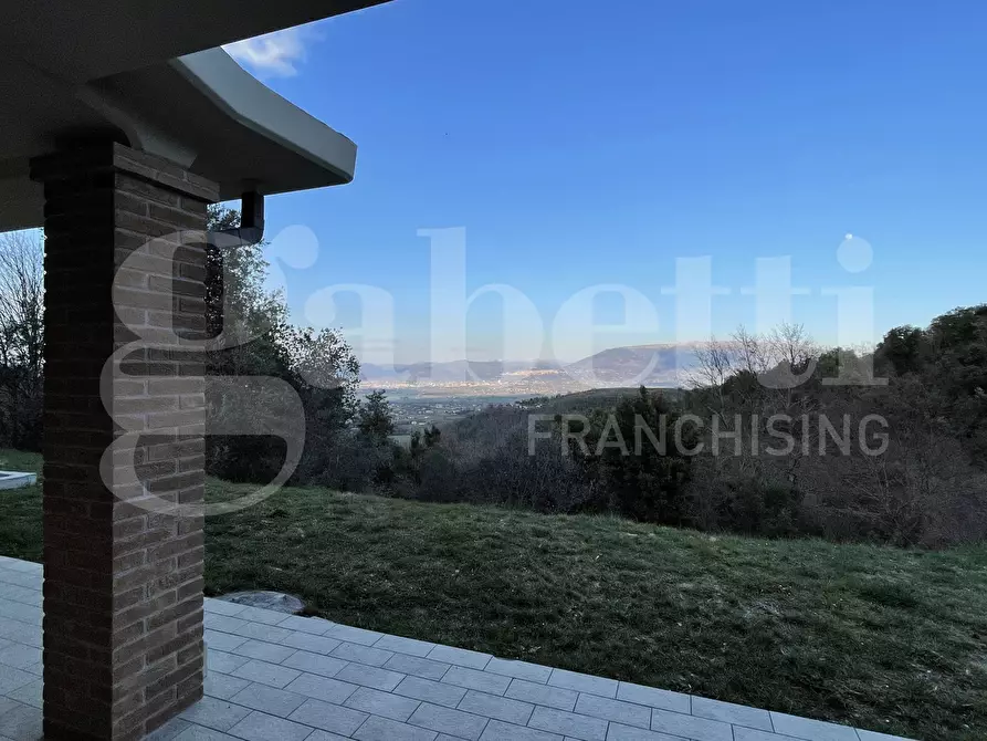 Immagine 14 di Casa indipendente in vendita  in Via CINQUE CERRI, 1 a Bettona