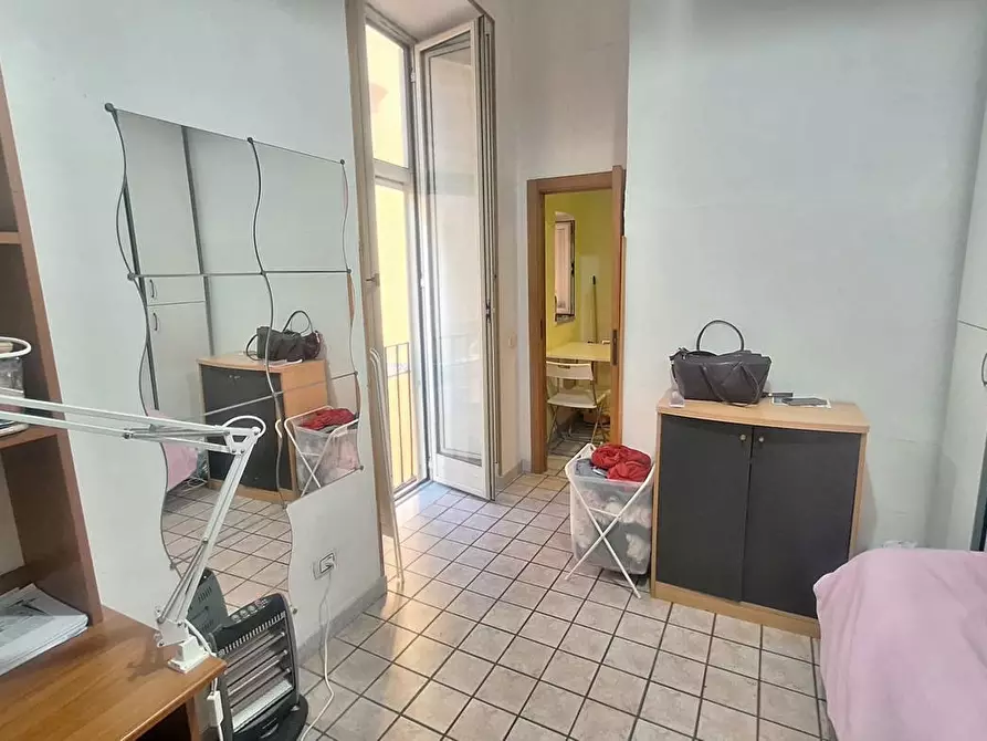 Immagine 11 di Appartamento in vendita  in Via Giuseppe Marotta a Napoli