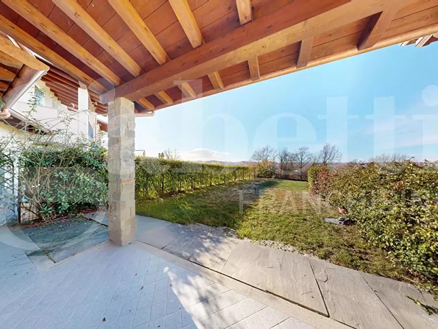 Immagine 2 di Villa in vendita  in LocalitÃ  Montone, 1 a Castelletto D'orba