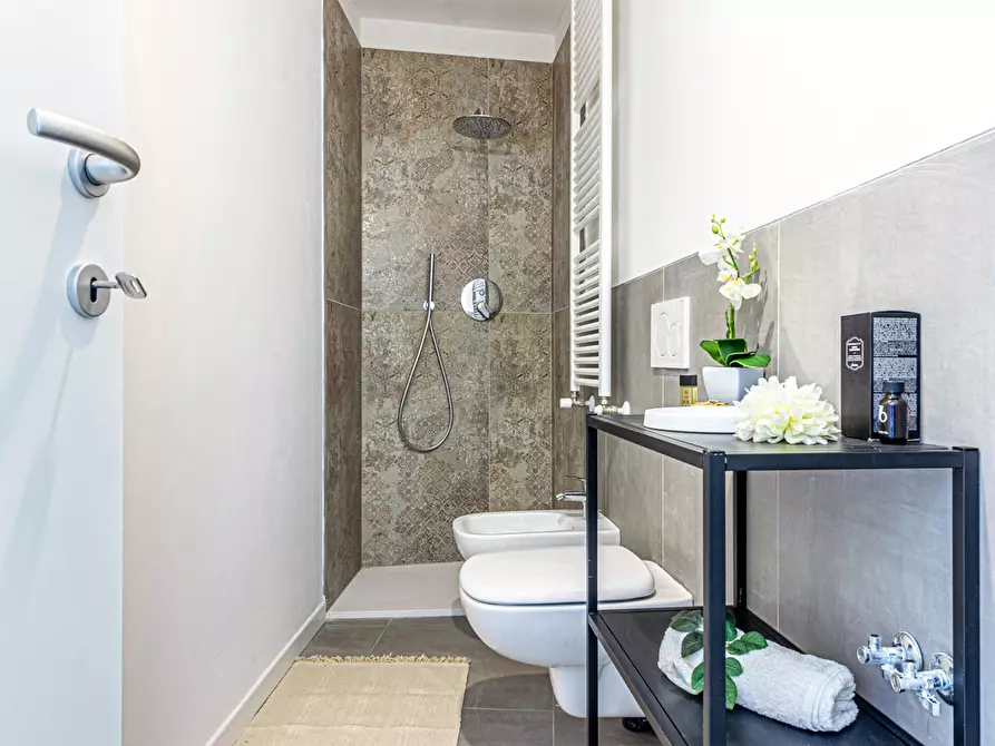 Immagine 16 di Appartamento in vendita  in Via dell'Uccellino, 2 a Bologna