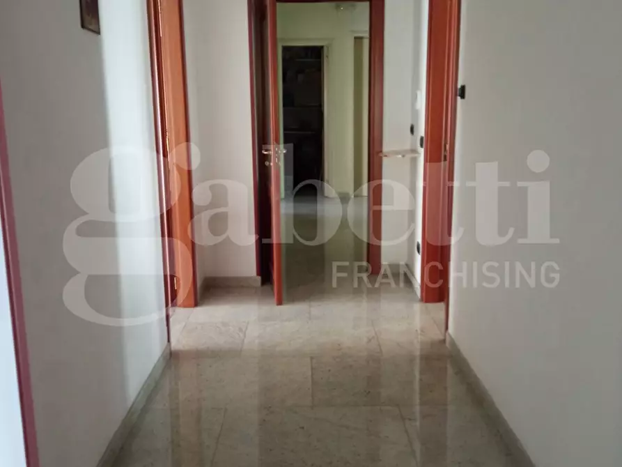 Immagine 12 di Appartamento in vendita  in Via E. Cangiano, 18 a Benevento