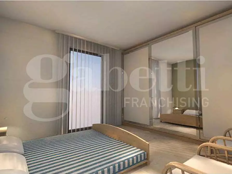 Immagine 4 di Villa in vendita  in Via MASSARA, SNC a Catanzaro