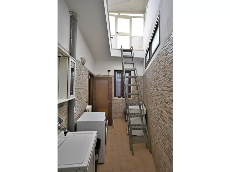 Immagine 17 di Casa indipendente in vendita  in Via SALVATORE QUASIMODO, snc a San Vito Dei Normanni